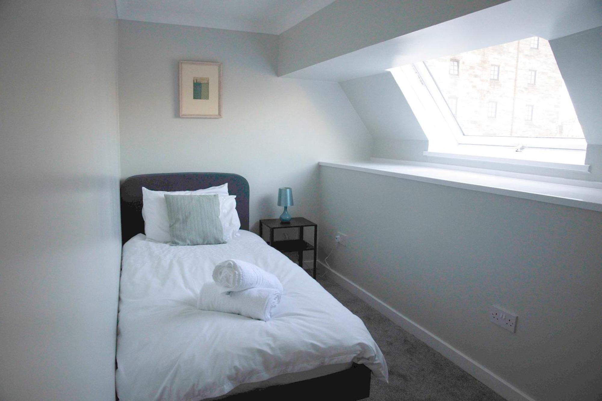 Fabulous Stylish Flat In Merchant City & Free Secure Parking Glasgow Exterior foto